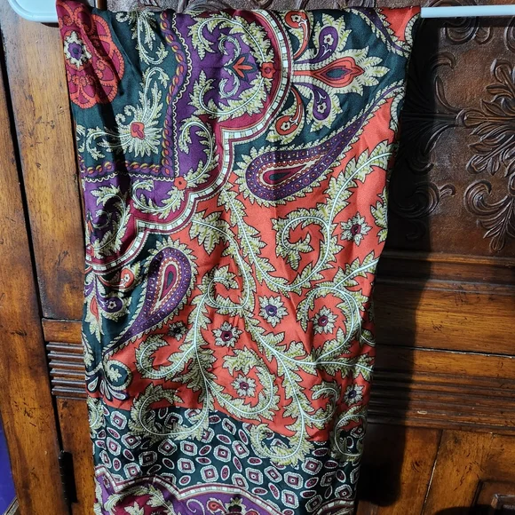 Paisley scarf - Picture 2 of 4